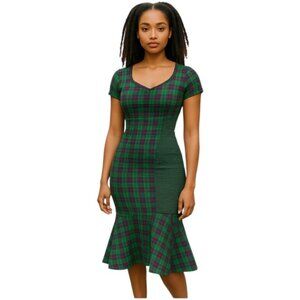 Thais Rodrigues Size Small Medium Checkered Fluted Hem Fitted Knit Dress